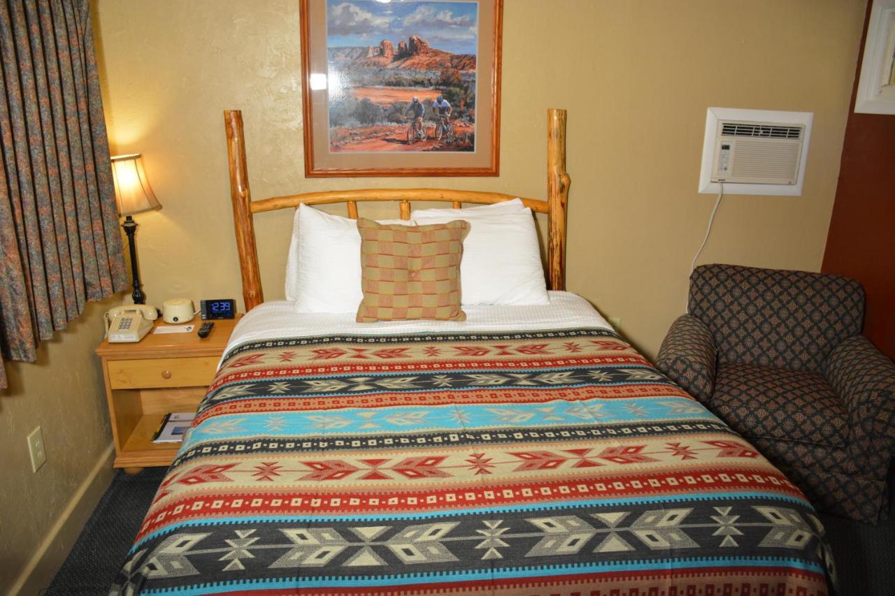 Sitzmark Chalet Inn Ruidoso Ngoại thất bức ảnh