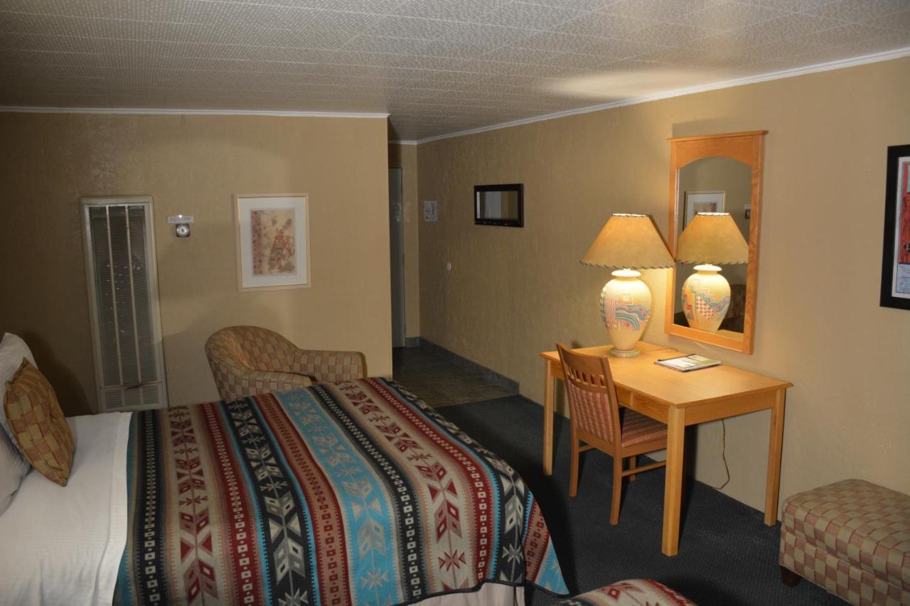 Sitzmark Chalet Inn Ruidoso Ngoại thất bức ảnh
